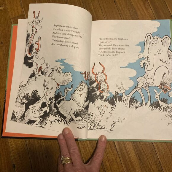 4/$24 Sale Dr. Seuss Horton Hatches The Egg Hardback Vintage Book - Picture 4 of 4